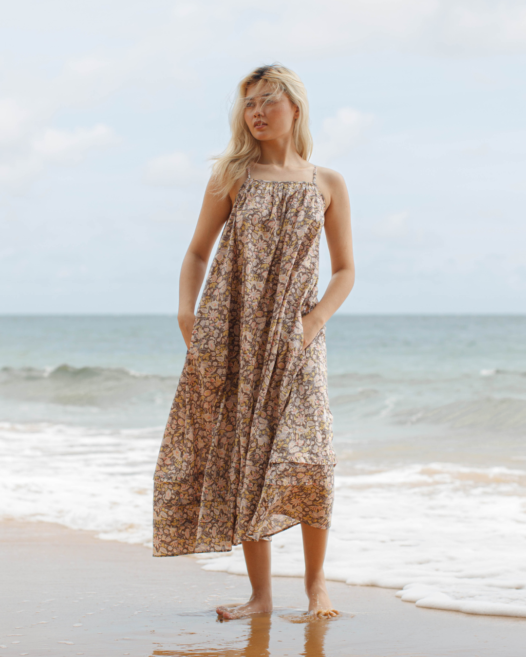 Pleated A-Line Maxi Tank Dress in Black